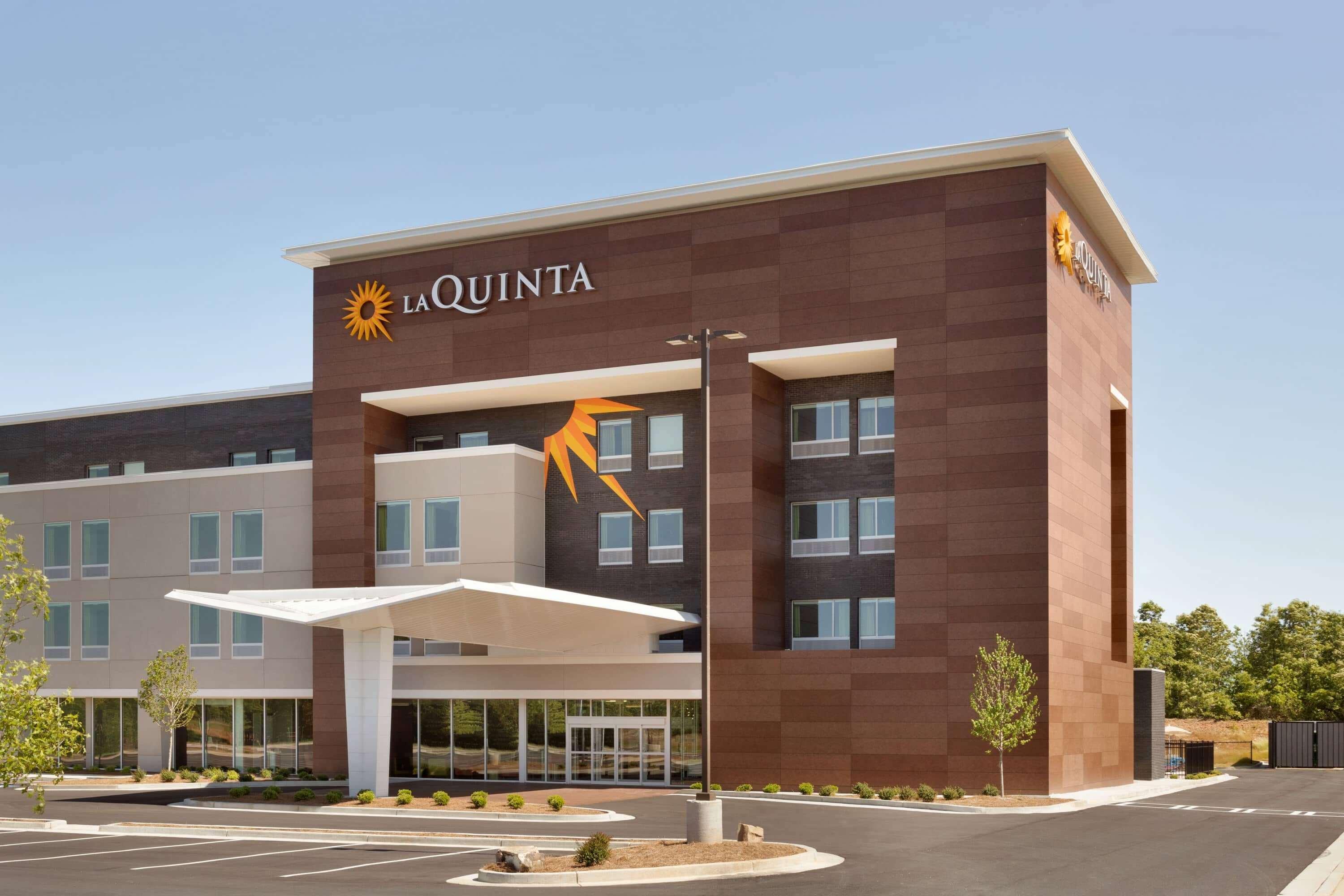 La Quinta Inn & Suites By Wyndham Braselton Eksteriør bilde