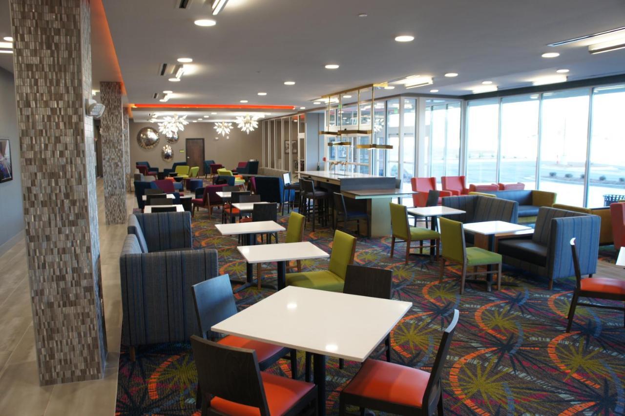 La Quinta Inn & Suites By Wyndham Braselton Eksteriør bilde
